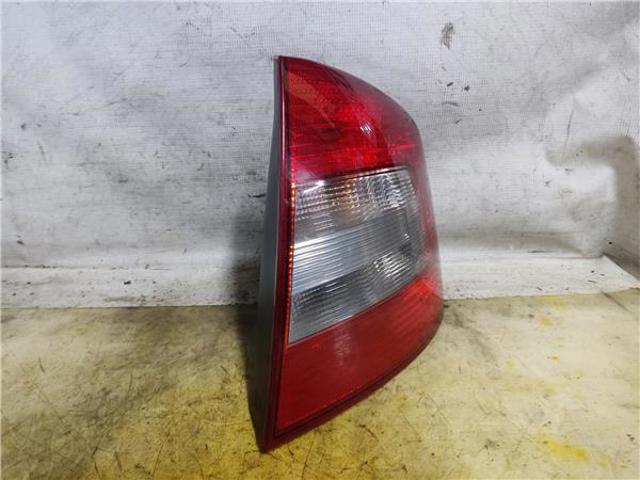 1Z5945096B Piloto trasero derecho  disponible Burgos