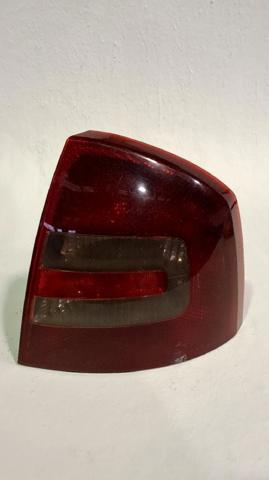 1Z5945112A Piloto trasero derecho  comprar en Zaragoza