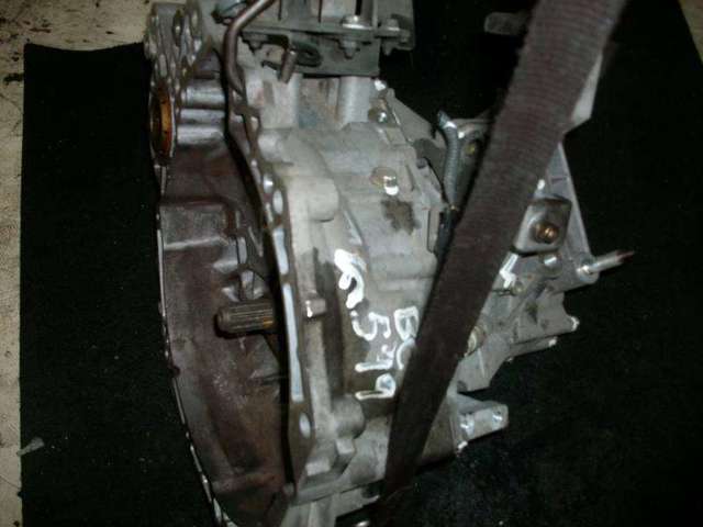 20011PMZD40 Honda