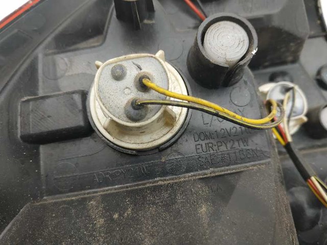 GM 200611R Piloto trasero derecho comprar Tarragona