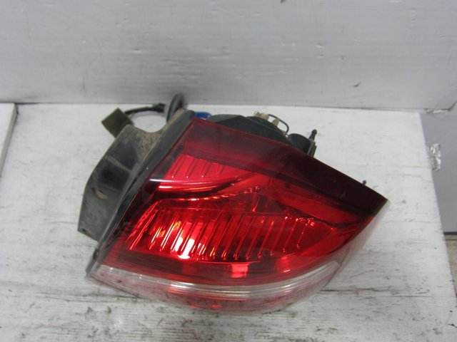 GM 200611R Piloto trasero derecho  en stock Terrassa