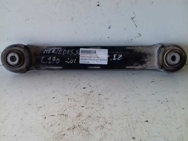 2013520988 MERCEDES Protección inferior trasera del brazo de suspensión  en stock Gandía