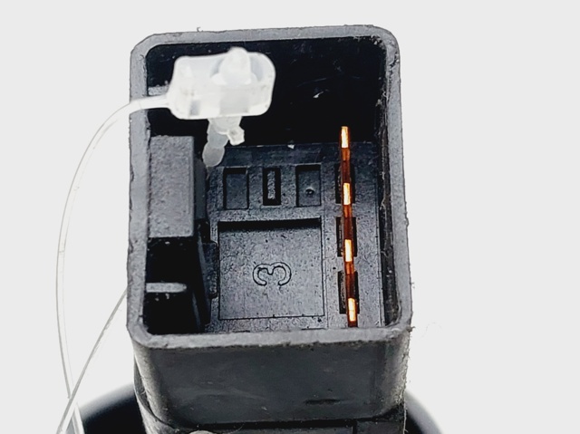 202002962 HYUNDAI Botón de encendido de calefacción del asiento  comprar en Oviedo