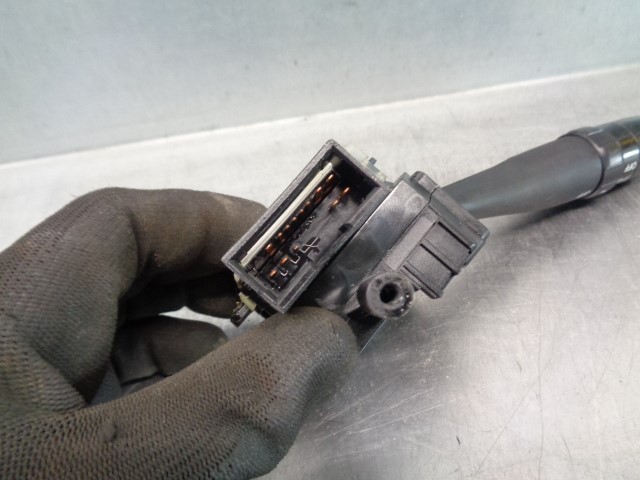 HYUNDAI 202004729 Interruptor de luces en el tablero comprar Barcelona