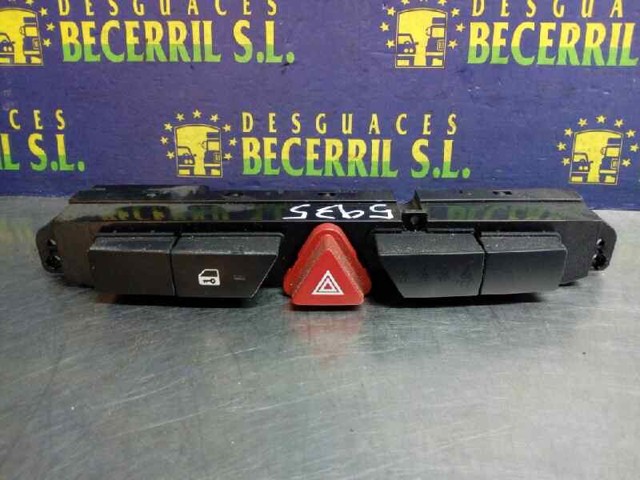 Interruptor warning KIA Ceed  hatchback comprar en España