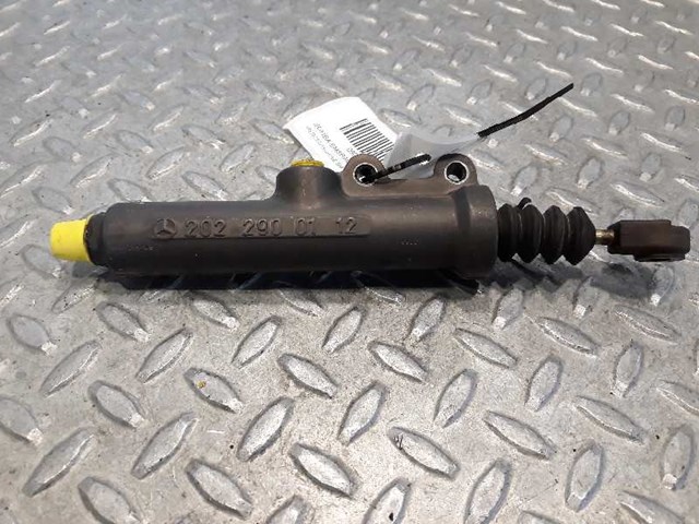 Cilindro maestro de embrague Mercedes E C124