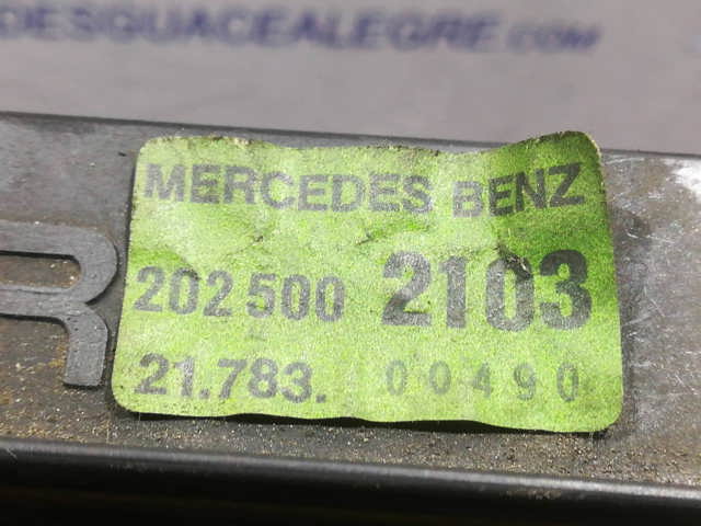 MERCEDES 2025002103 Radiador de refrigeración del motor  comprar en Albacete