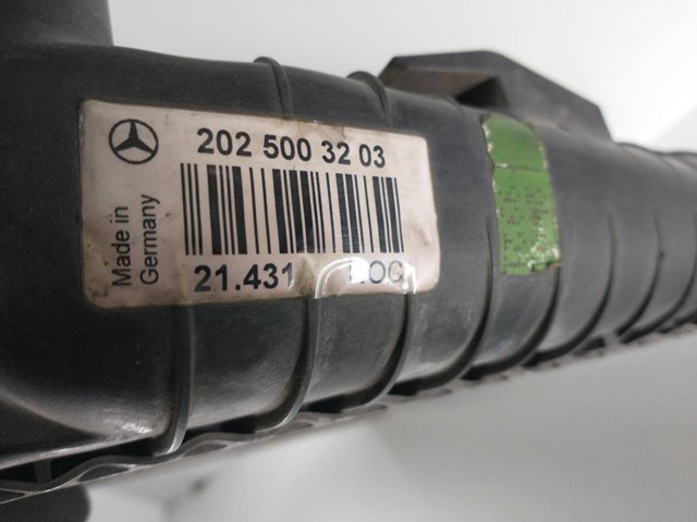 MERCEDES 2025003203 Radiador  en stock Terrassa