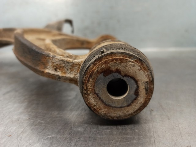SUBARU 20252SC000 Brazo superior derecho de la suspensión trasera comprar Pamplona