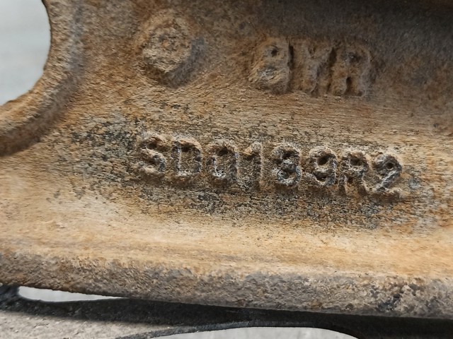 20252SC000 Brazo superior derecho de la suspensión trasera comprar Sevilla