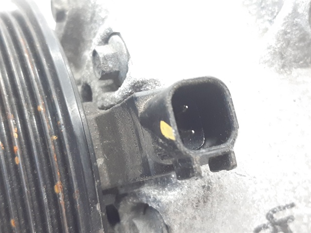 2025777 FORD Compresor de aire acondicionado  en stock Huelva