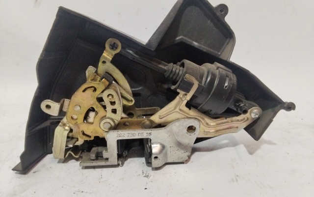 2027300535 MERCEDES Cerradura de puerta trasera izquierda comprar Madrid