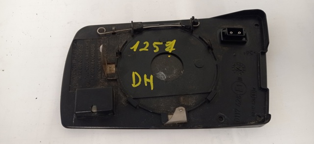 Cristal de retrovisor exterior derecho 2028100821 MERCEDES