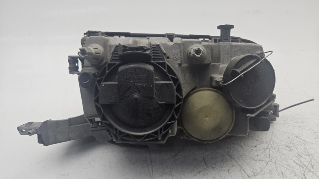Faros delanteros para Mercedes C  (W202)
