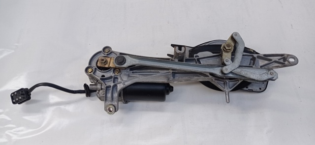 Motor del limpiaparabrisas C  sedán (1993-2000) original desde 71,37 €