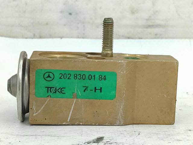 2028300184 MERCEDES Válvula TRV del aire acondicionado comprar Alcalá