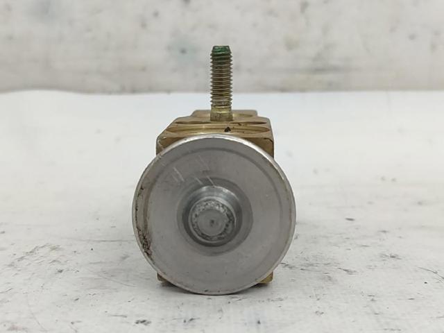 2028300184 MERCEDES Válvula TRV del aire acondicionado comprar Alcalá