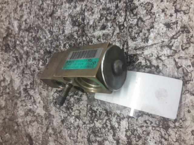 2028300184 MERCEDES Válvula TRV del aire acondicionado  comprar en Oviedo