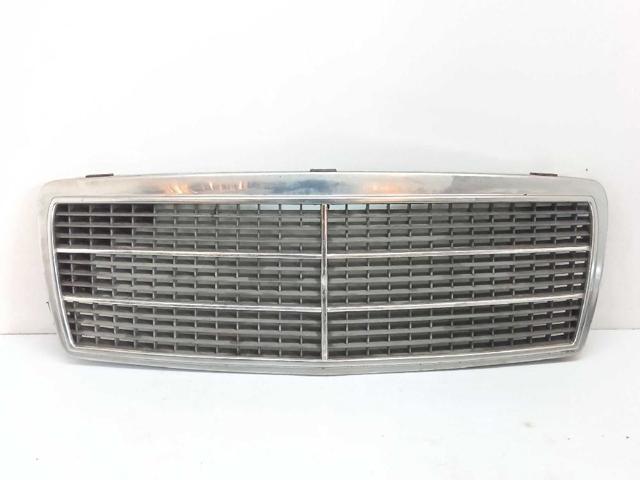 Rejilla para Mercedes C  (W202)