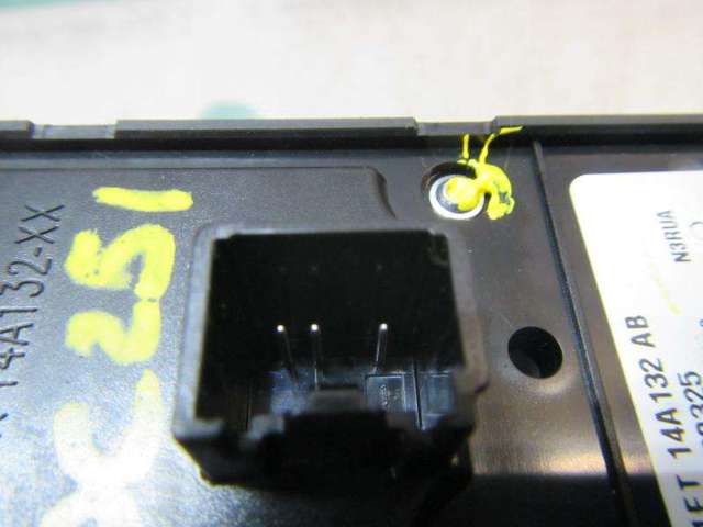 2029540 Unidad de control de elevalunas delantera izquierda  disponible Utrera