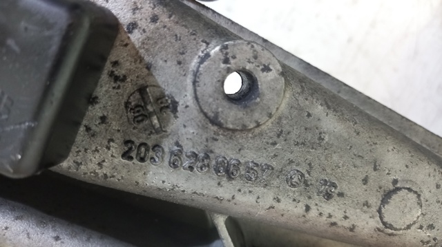 2036280657 Mercedes