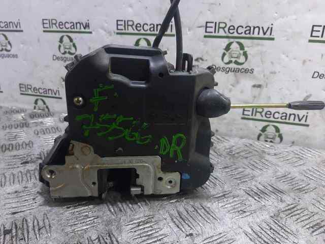 2037200435 Cerradura de puerta delantera derecha  disponible Burgos