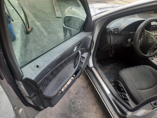 2037201546 MERCEDES Mecanismo de elevalunas de la puerta delantera izquierda  disponible Vigo