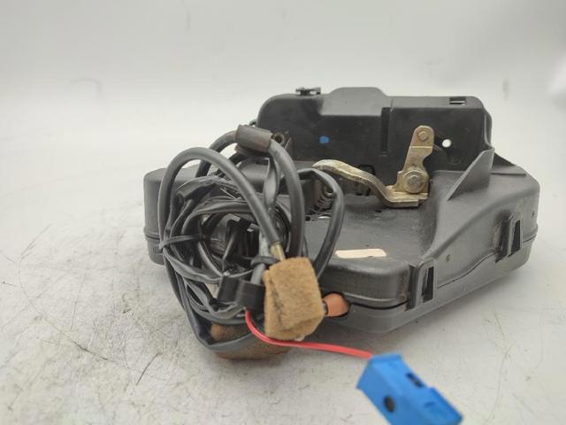 MERCEDES 2037300235 Cerradura de la puerta trasera derecha  comprar en Albacete
