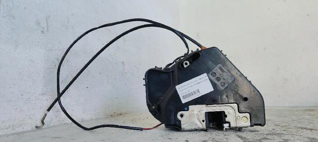 2037300235 MERCEDES Cerradura de la puerta trasera derecha  comprar en Lleida