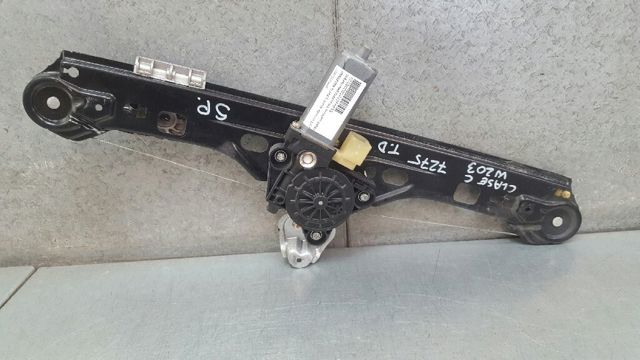 2037300446 MERCEDES Mecanismo de elevalunas de la puerta trasera derecha  disponible Vigo