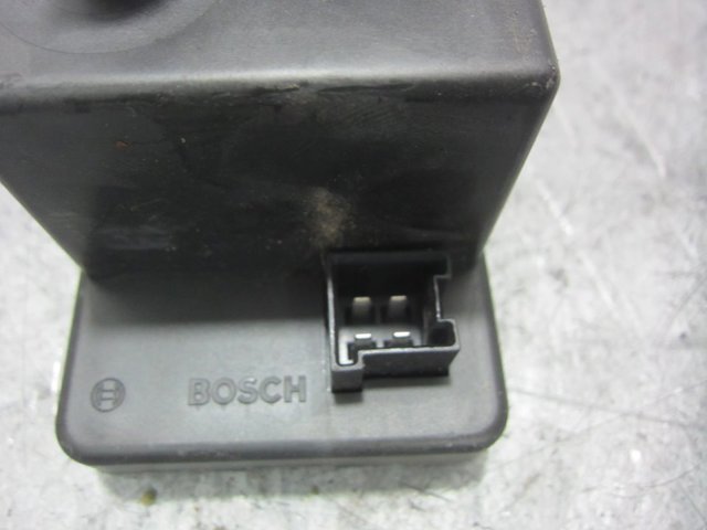 2038000048 MERCEDES Bomba del sistema de soporte dinámico de asiento  en stock Córdoba
