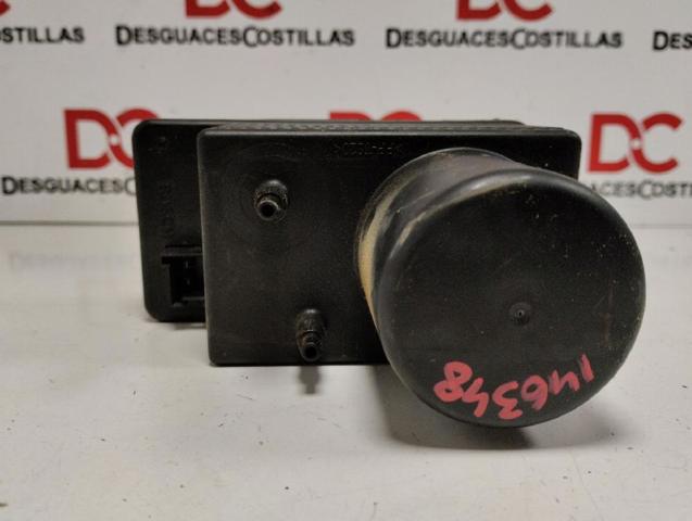 MERCEDES 2038000048 Bomba del sistema de soporte dinámico de asiento  disponible Valladolid