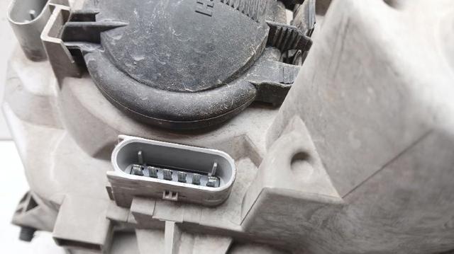 MERCEDES 2038200261 Faro derecho comprar Pamplona