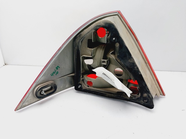 2038200264 Piloto trasero derecho  en stock Sabadell