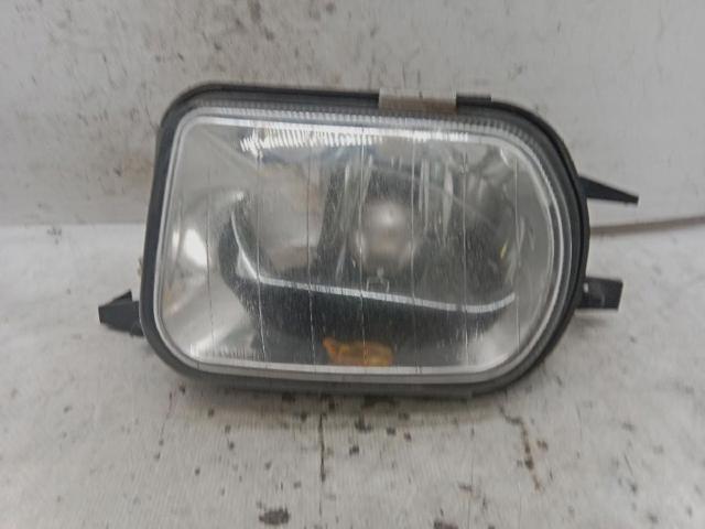 2038201256 MERCEDES Faro antiniebla derecho  comprar en Oviedo