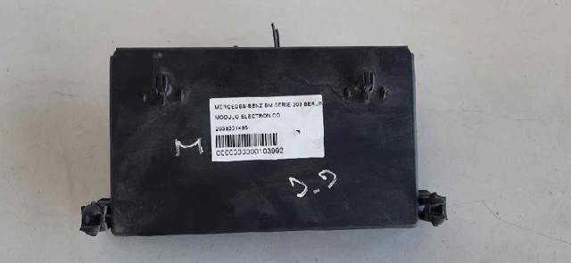 2038201485 MERCEDES Unidad de confort de la puerta delantera  disponible Ourense