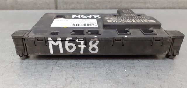 2038201485 MERCEDES Unidad de confort de la puerta delantera  en stock Córdoba