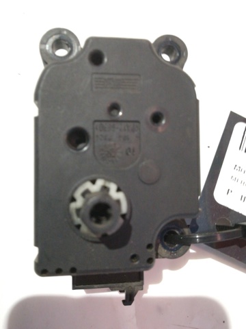MERCEDES 2038201642 Actuador de compuerta de la calefacción  en stock Salamanca