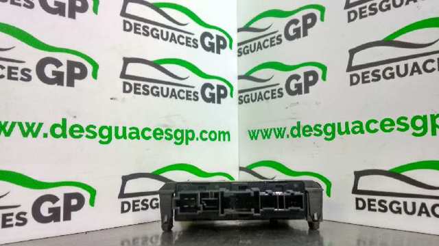 2038206626 MERCEDES Módulo de confort de la puerta trasera  disponible Vigo
