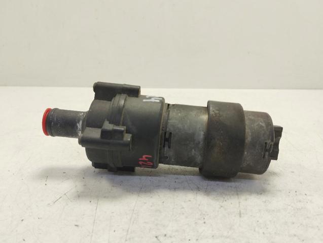 2038350064 MERCEDES Bomba de agua eléctrica auxiliar  en stock Gandía