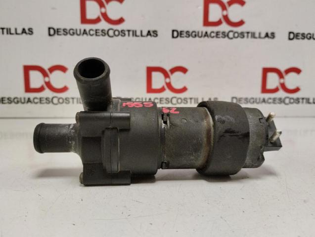 2038350064 MERCEDES Bomba de agua eléctrica auxiliar  disponible Ourense
