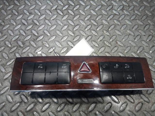 Interruptor warning Mercedes C (2000-2007)