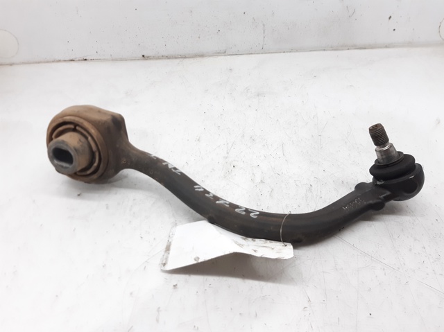 2043301911 MERCEDES Brazo inferior izquierdo de la suspensión delantera comprar Bilbao