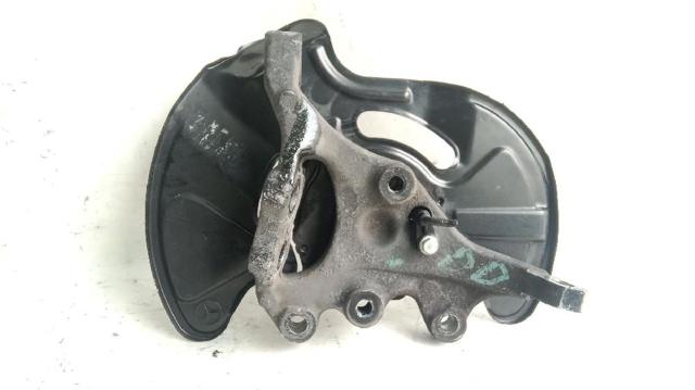 2043320201 MERCEDES Mangueta delantera derecha comprar Madrid
