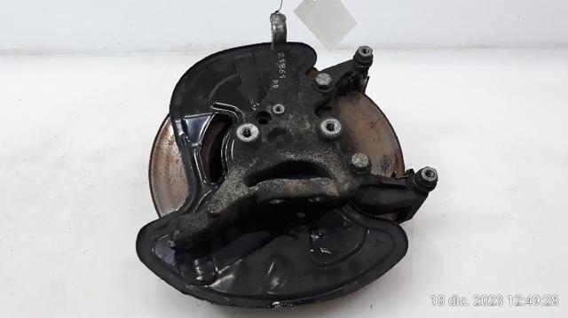 2043320201 MERCEDES Mangueta delantera derecha  en stock Gandía