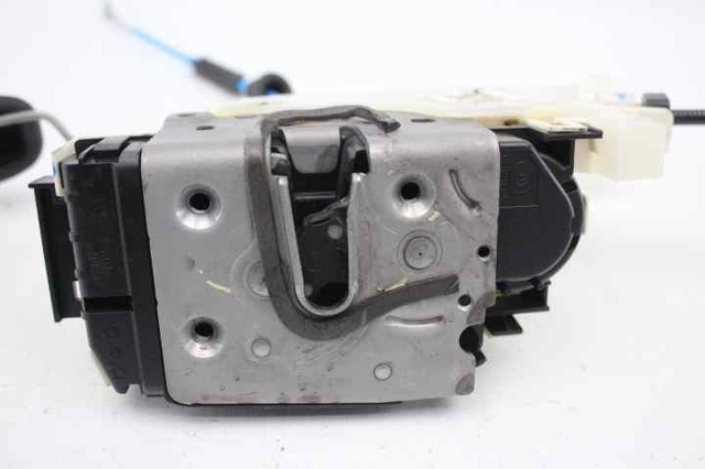 MERCEDES 2047202735 Cerradura de puerta delantera izquierda  comprar en Murcia
