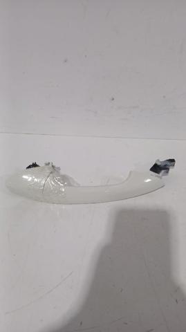 MERCEDES 20476002709999 Manija exterior derecha delantera/trasera de puerta  en stock Terrassa