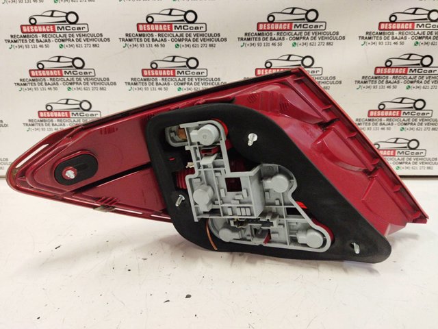 Piloto posterior derecho Mercedes C W204