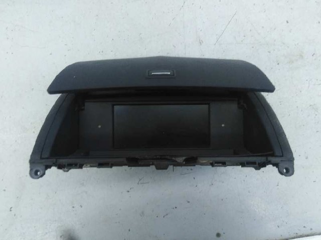 2048204297 Mercedes