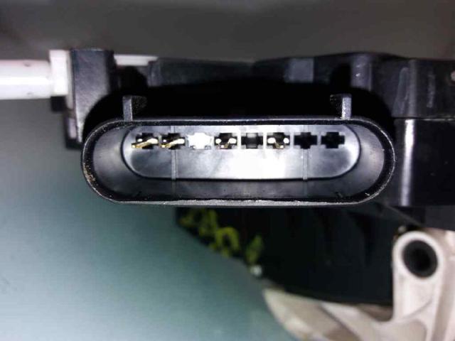 FORD 2048282 Cerradura de puerta delantera derecha comprar Tarragona